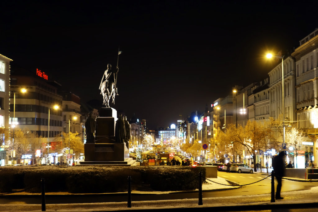 prague la nuit